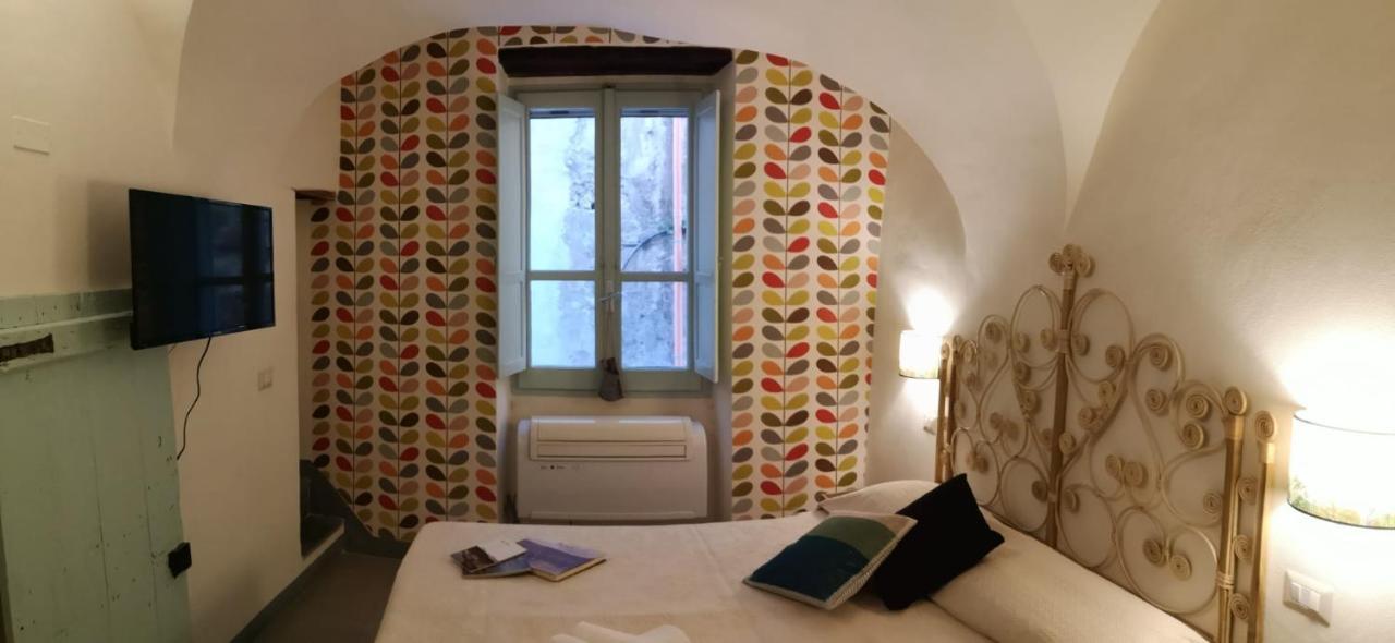 Casa Pagio Hotel Bosa Bagian luar foto