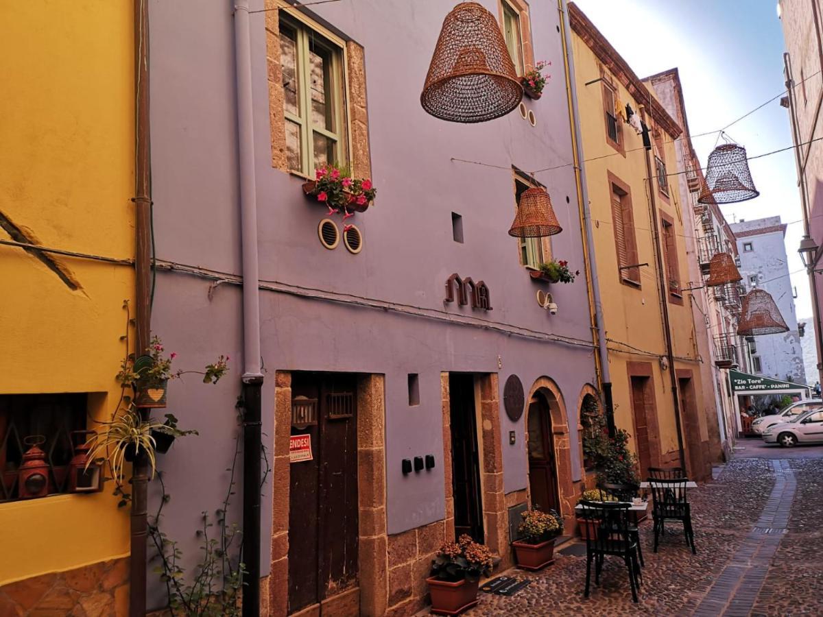 Casa Pagio Hotel Bosa Bagian luar foto