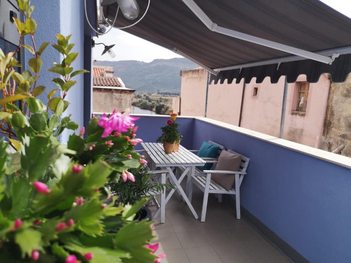 Casa Pagio Hotel Bosa Bagian luar foto