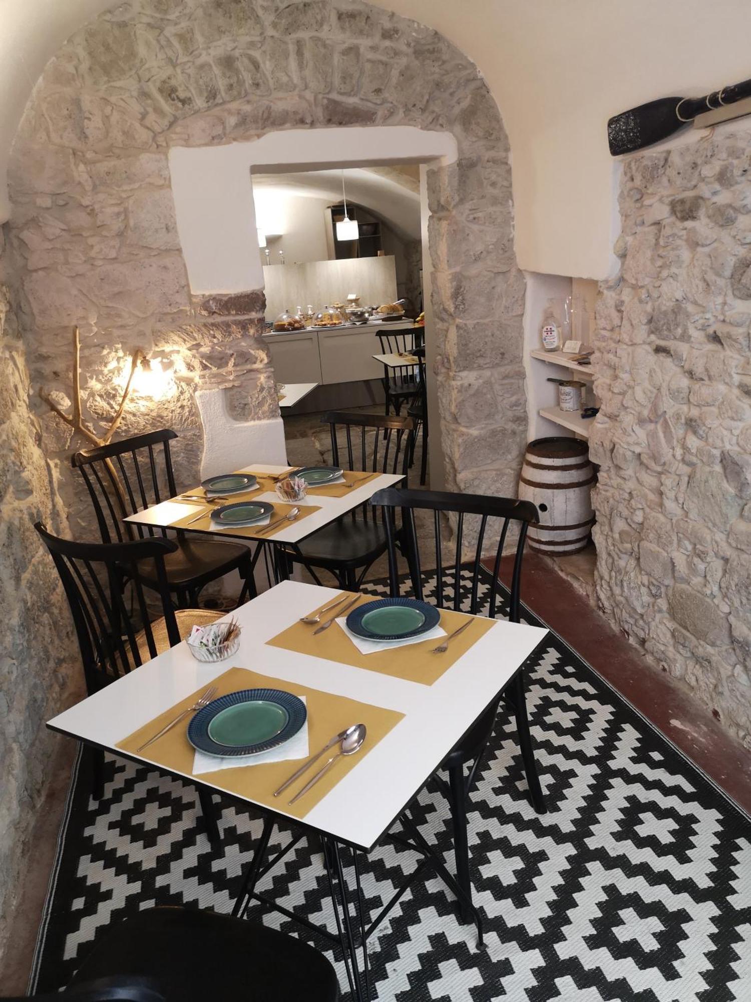 Casa Pagio Hotel Bosa Bagian luar foto